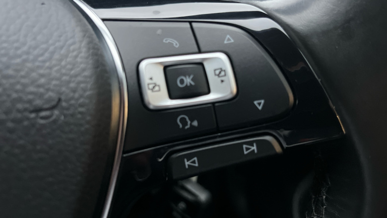 Volkswagen Golf 1.4 TSI SE 5dr Petrol Hatchback